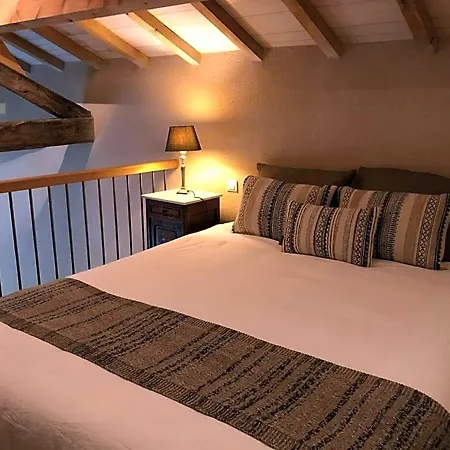 Mabelle Reve Bed & Breakfast 4*