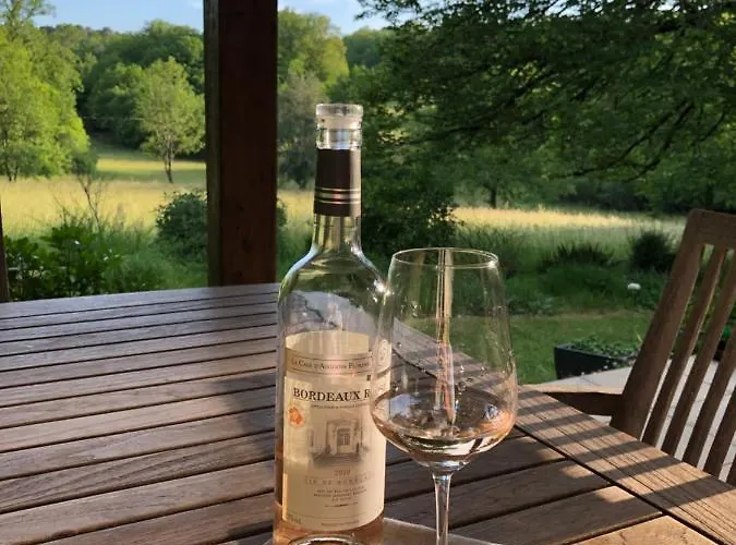 Mabelle Reve Bed & Breakfast 4*